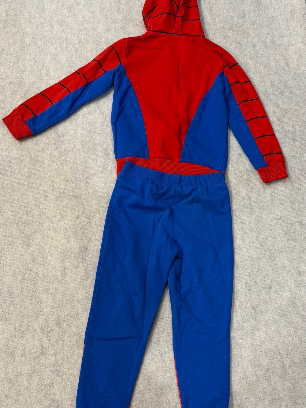 Marvel Spider-Man Red and Blue Hoodie & Pants Costume Set Kids 5 - 2 pc set - Picture 3 of 4
